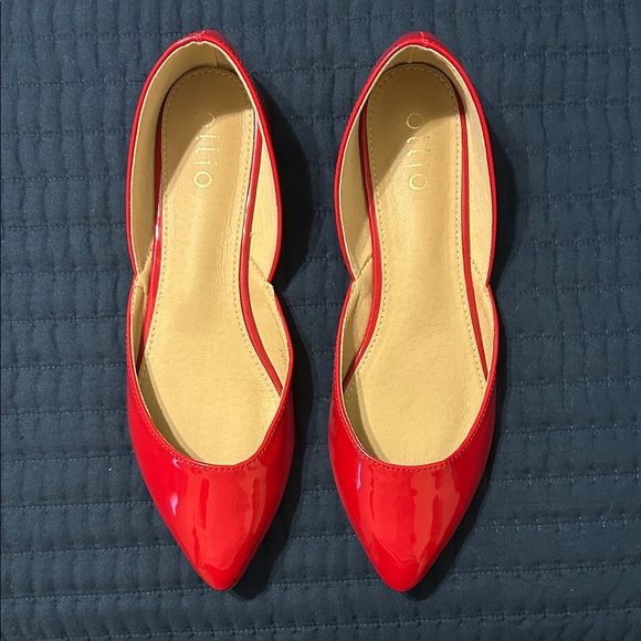 Ollio Women's Glossy Red Flats 9 - Picture 1 of 5